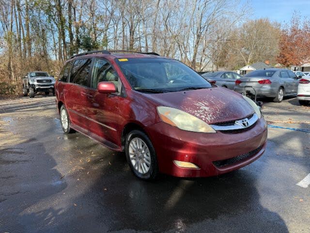 2007 Toyota Sienna XLE Limited 7-Passenger