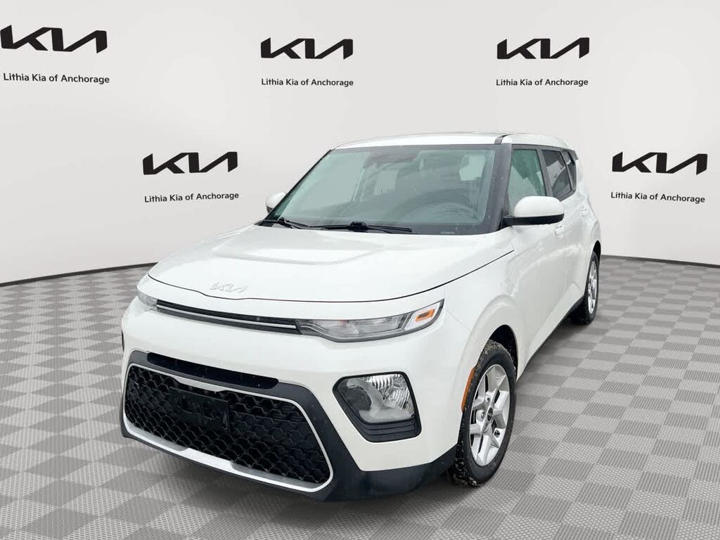 2022 Kia Soul LX FWD