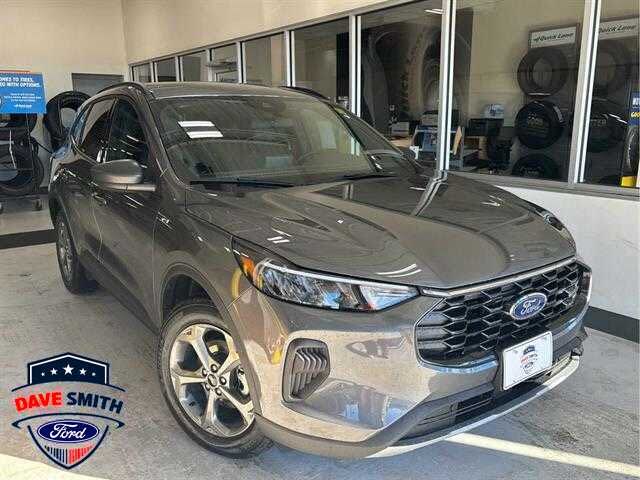 2025 Ford Escape ST-Line AWD