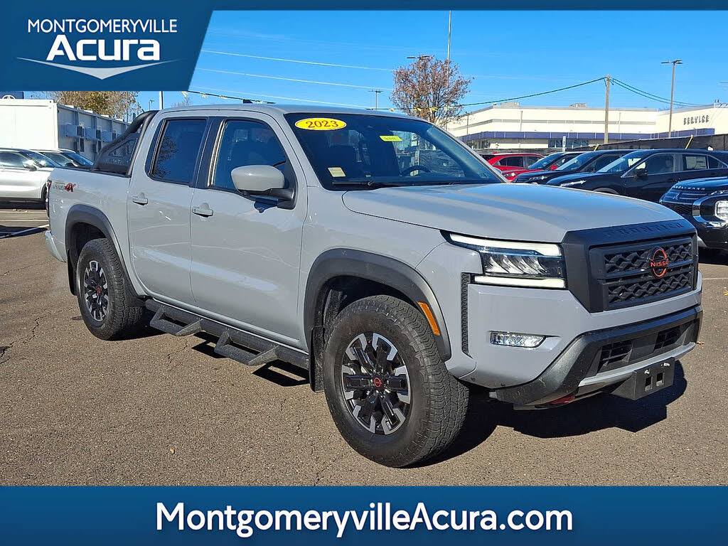 2023 Nissan Frontier PRO-4X Crew Cab 4WD