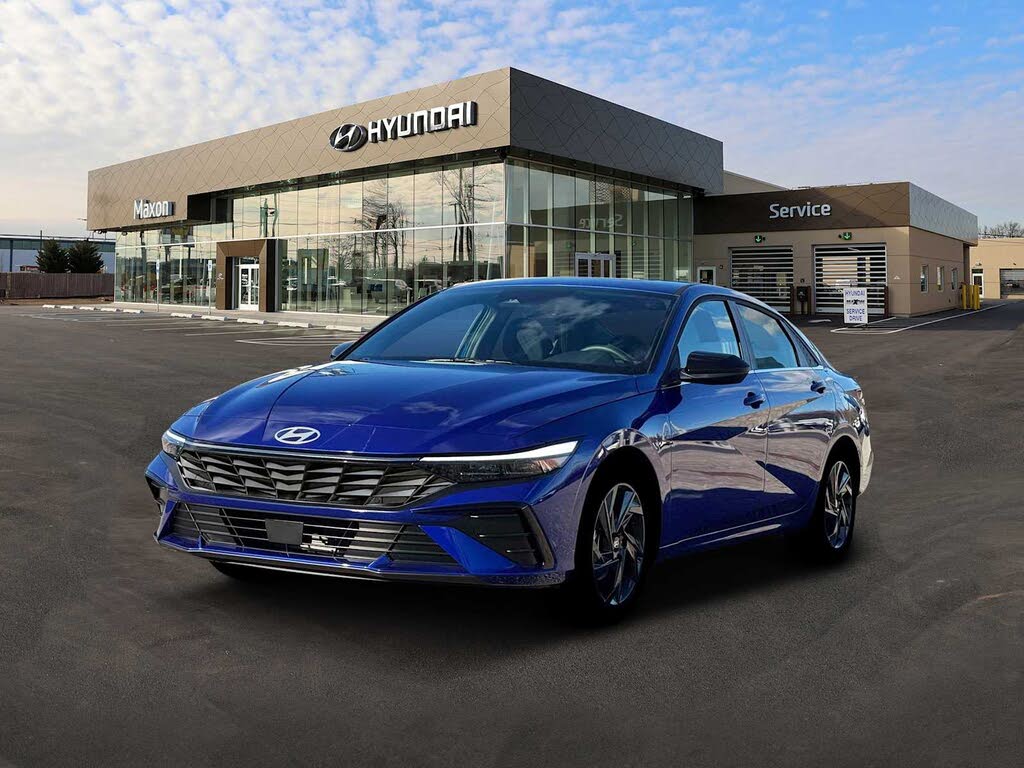 2026 Hyundai Elantra SEL Sport Premium FWD