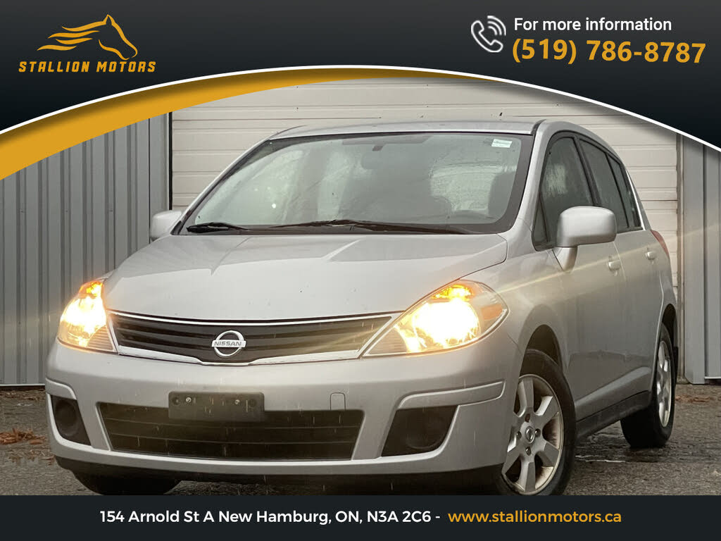 Nissan Versa 1.8 S Hatchback 2010