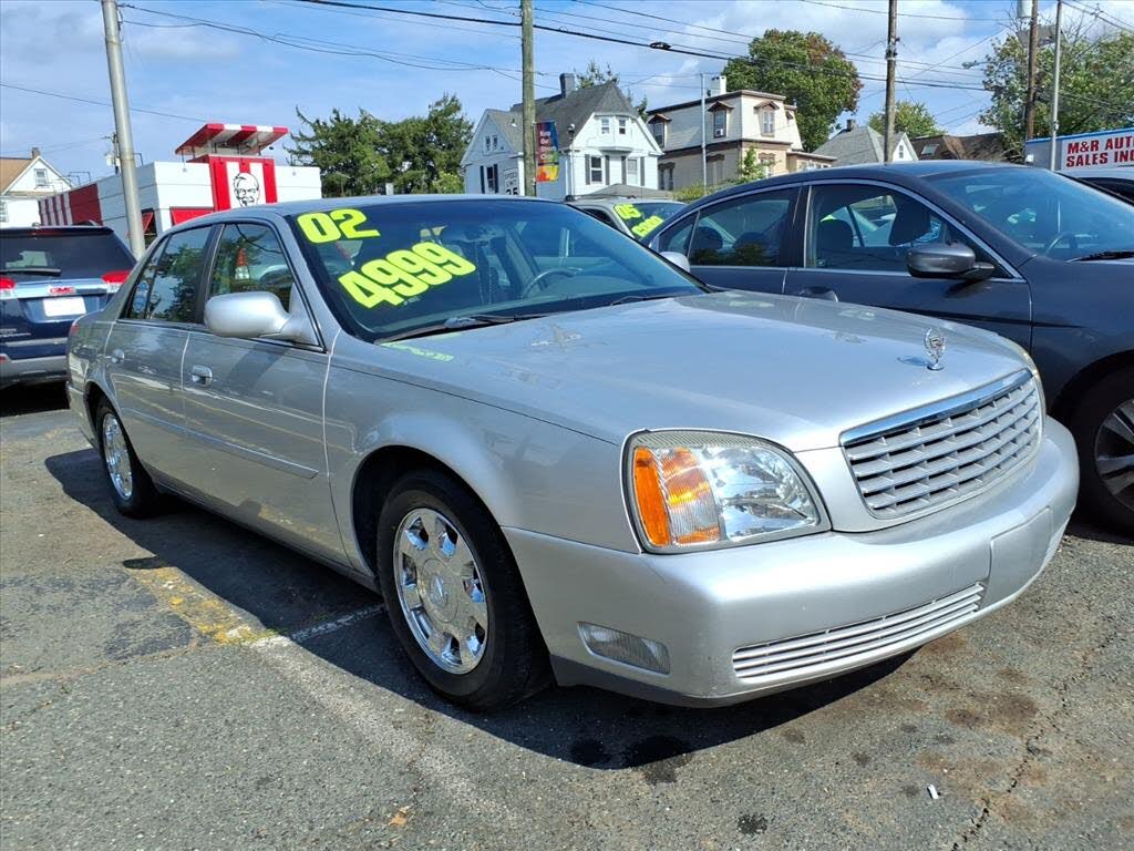 2002 Cadillac DeVille Sedan FWD