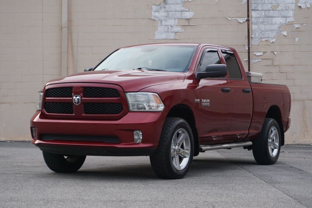 2014 RAM 1500 Express Quad Cab 4WD