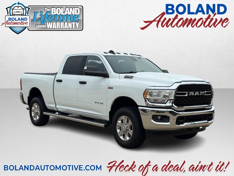 2022 RAM 2500 Big Horn Crew Cab 4WD