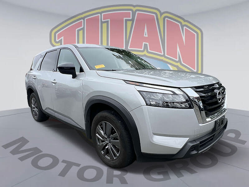 2023 Nissan Pathfinder S 4WD