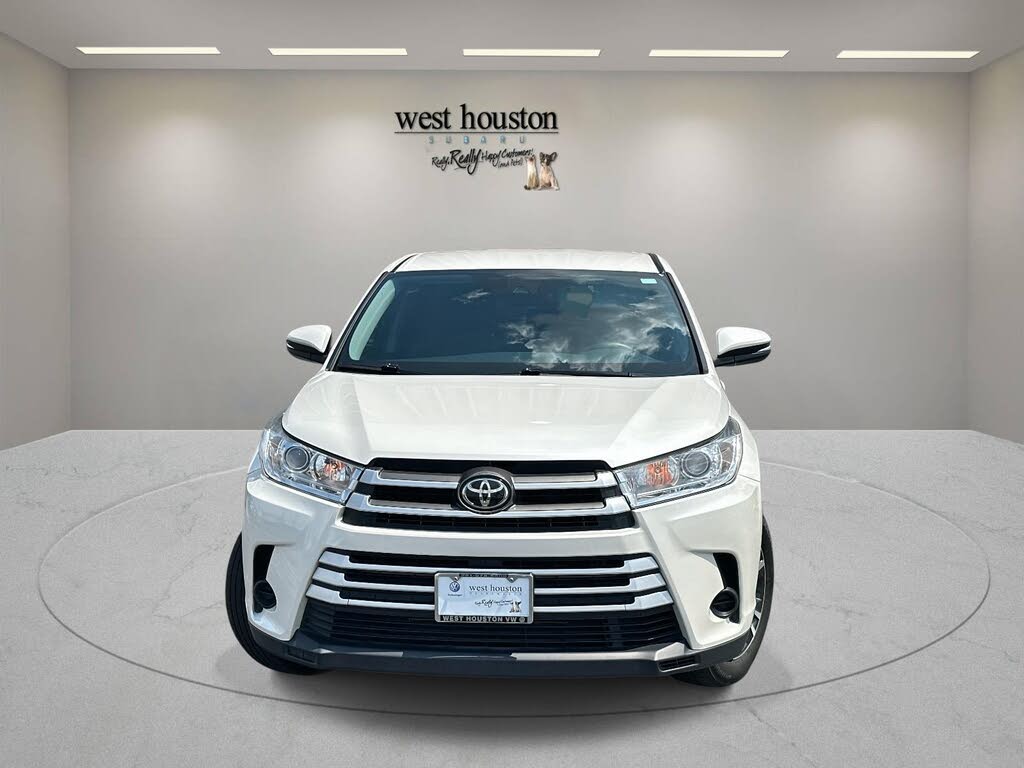 2019 Toyota Highlander LE FWD
