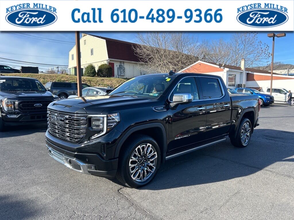 2025 GMC Sierra 1500 Denali Ultimate Crew Cab 4WD