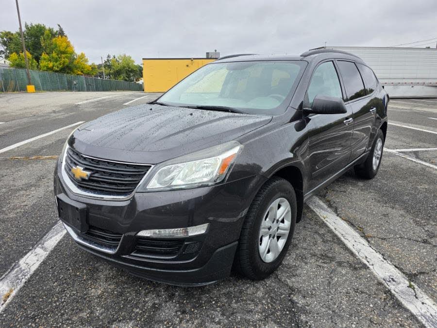 2017 Chevrolet Traverse LS FWD