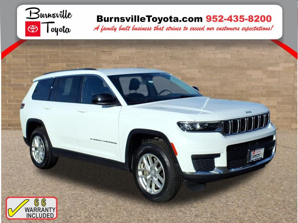 2022 Jeep Grand Cherokee L Laredo 4WD