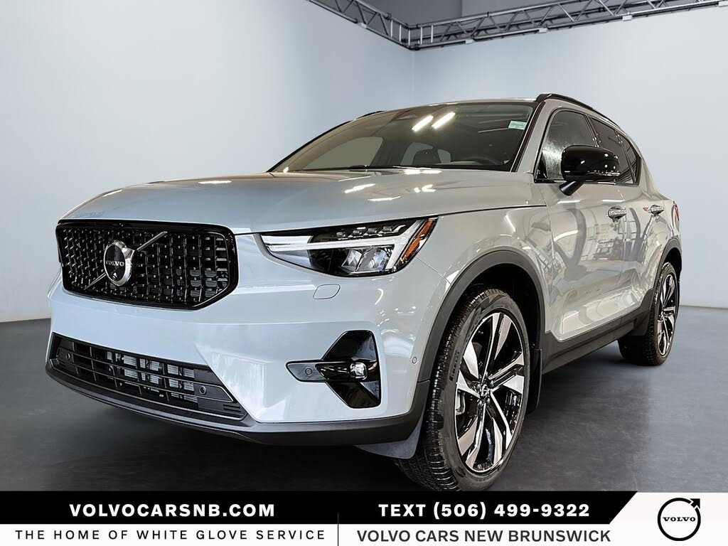 2026 Volvo XC40 B5 Plus AWD