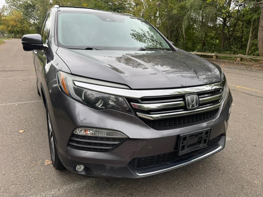 2017 Honda Pilot Touring AWD