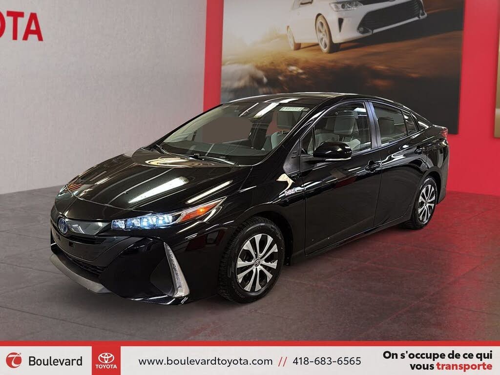 2022 Toyota Prius Prime Upgrade FWD