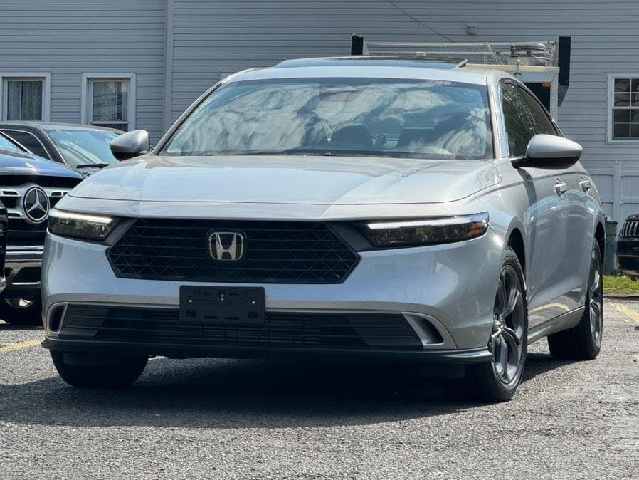 2023 Honda Accord EX FWD w/o BSI