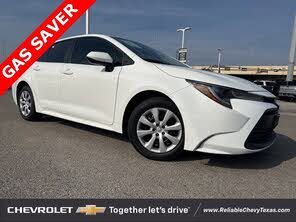 Toyota Corolla LE FWD