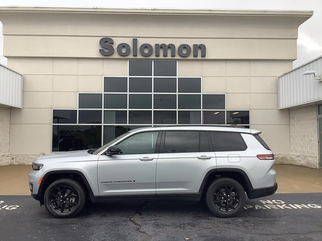 2024 Jeep Grand Cherokee L Altitude 4WD