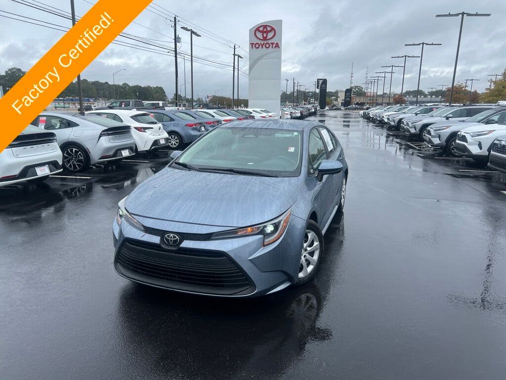 2024 Toyota Corolla LE FWD