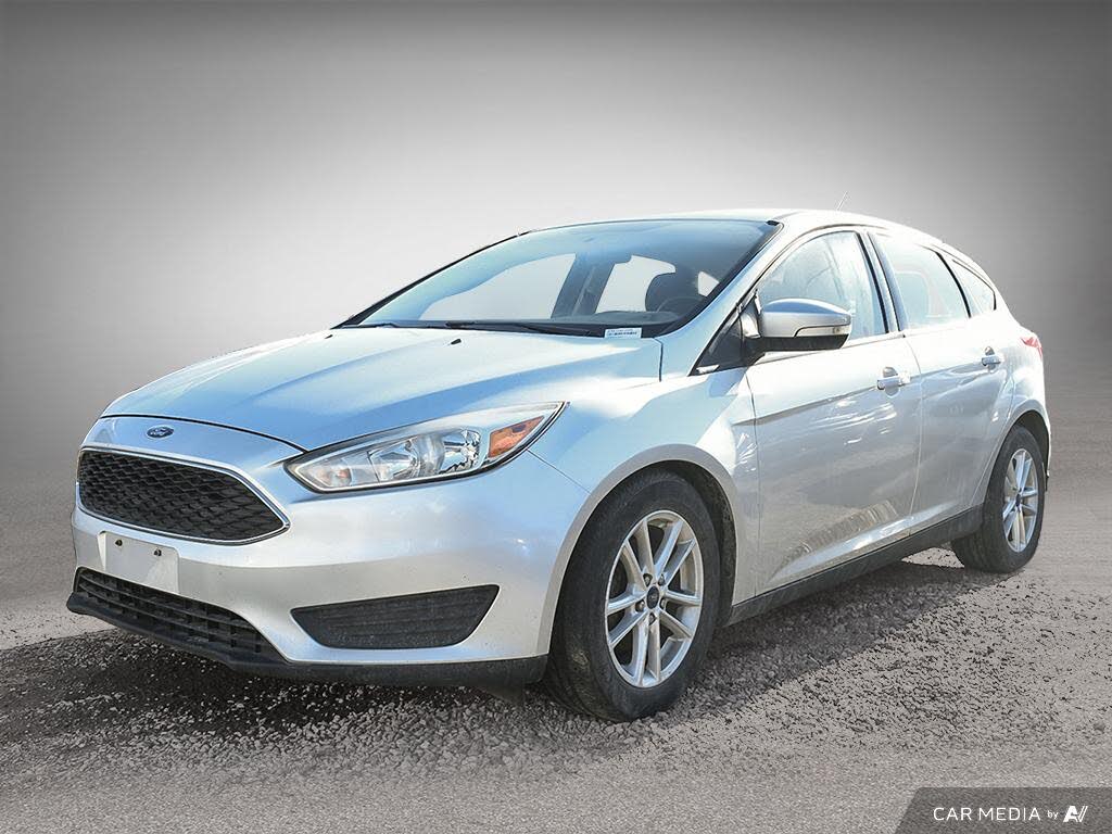 Ford Focus SE Hatchback 2017