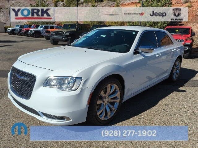 2018 Chrysler 300 Touring RWD
