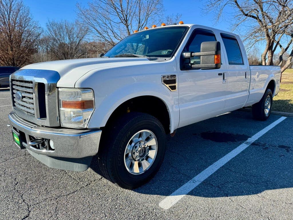 2010 Ford F-250 Super Duty XL Crew Cab LB 4WD