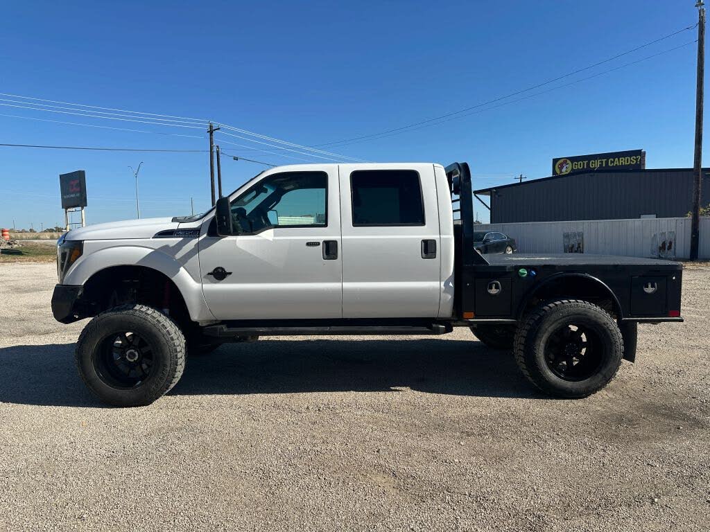 2011 Ford F-350 Super Duty XLT Crew Cab 4WD
