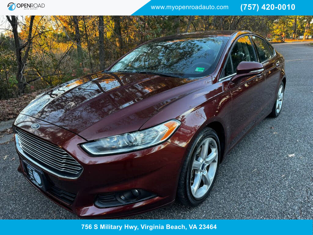 2016 Ford Fusion SE