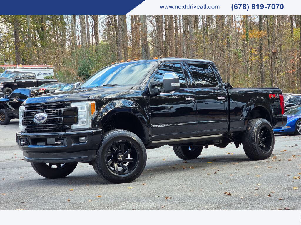 2017 Ford F-250 Super Duty Platinum Crew Cab 4WD