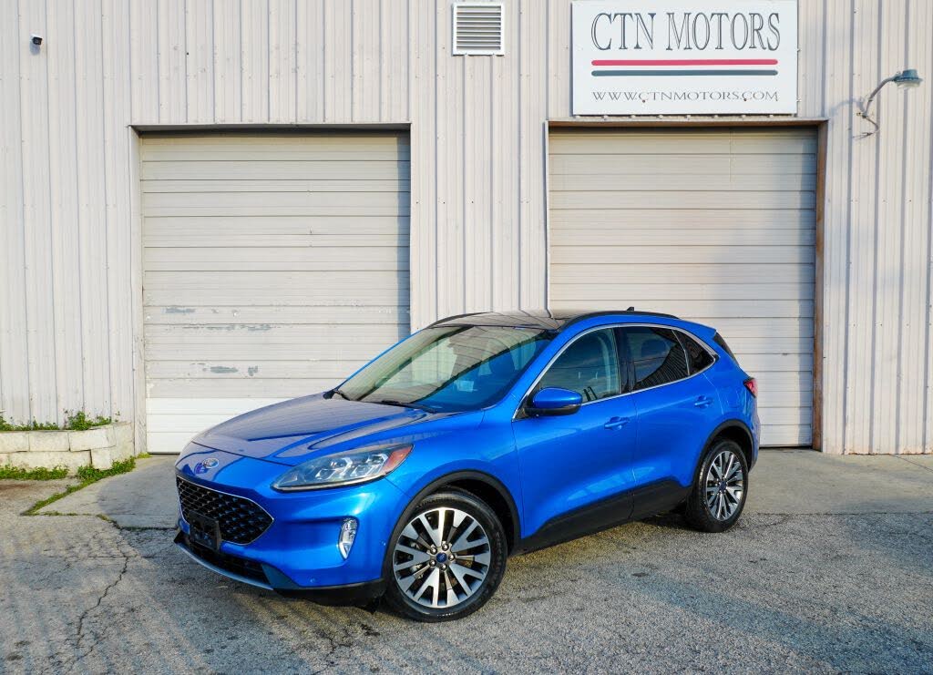 2020 Ford Escape Hybrid Titanium FWD