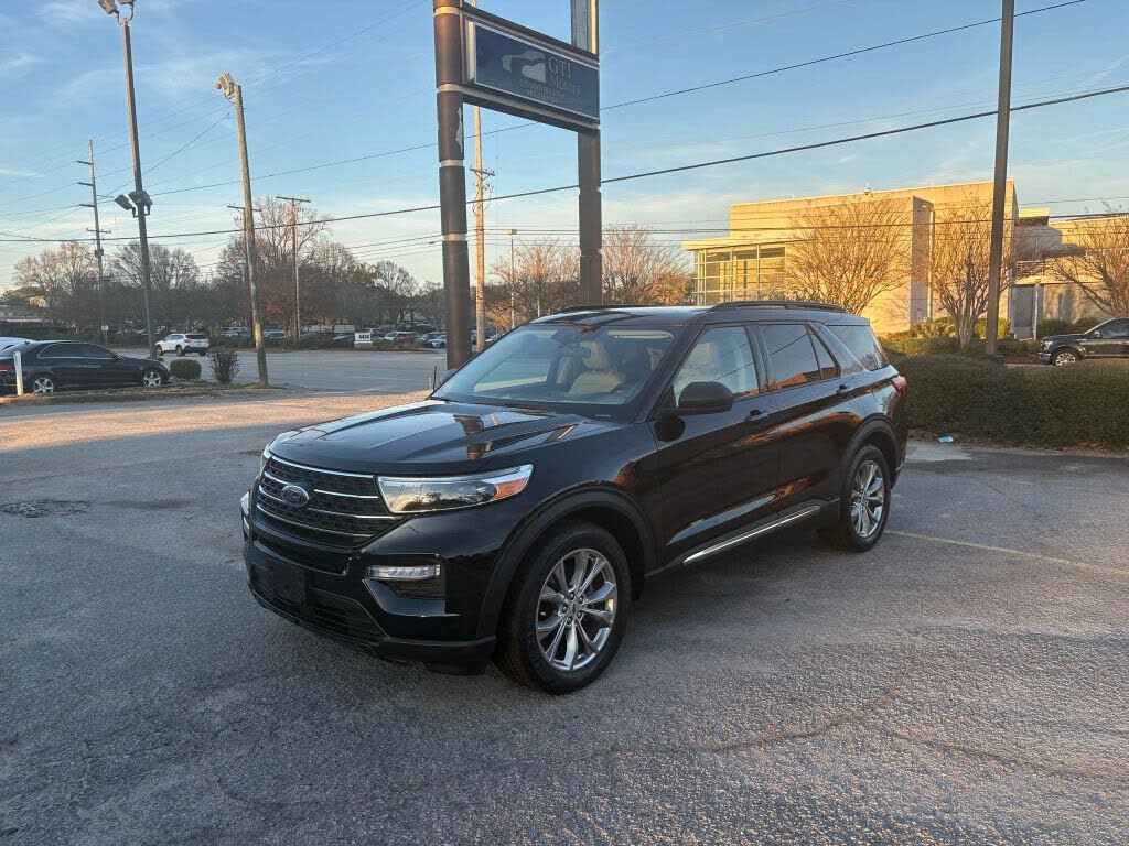 2020 Ford Explorer XLT RWD