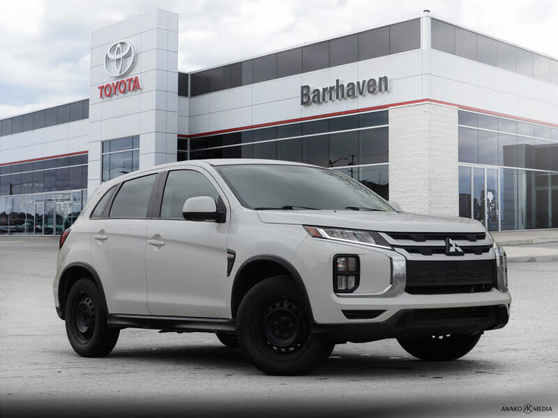 2020 Mitsubishi RVR ES FWD