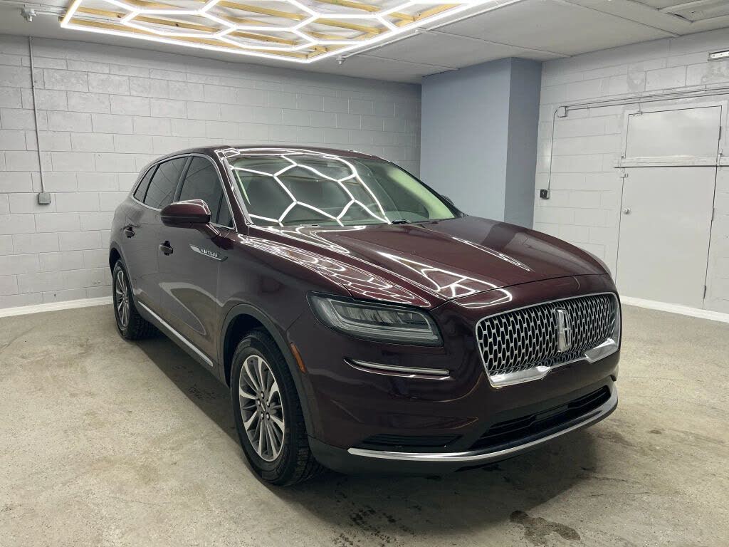 2022 Lincoln Nautilus Standard FWD