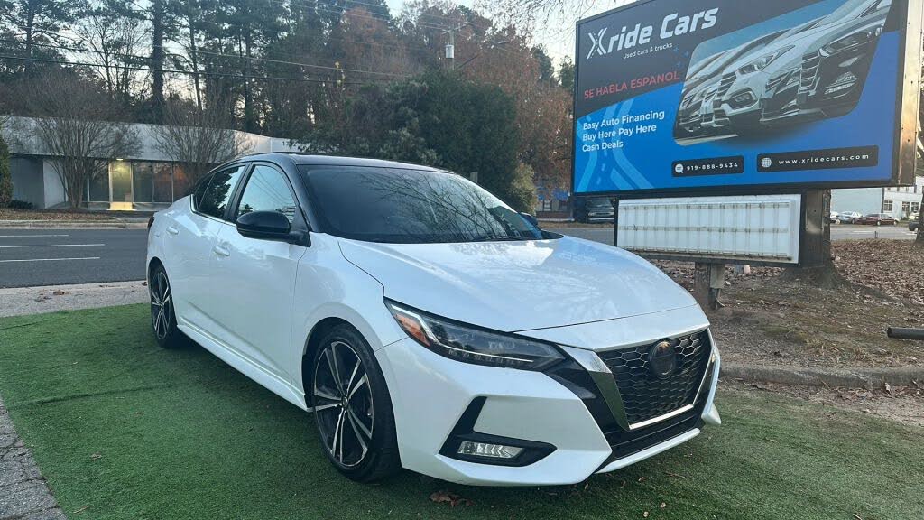 2022 Nissan Sentra SR FWD