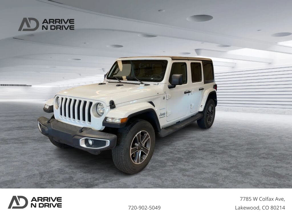 2023 Jeep Wrangler Sahara Altitude 4-Door 4WD