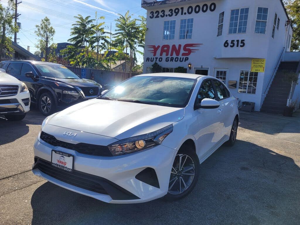 2023 Kia Forte LXS FWD