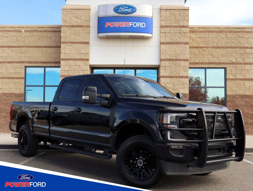 2022 Ford F-350 Super Duty Lariat Crew Cab 4WD