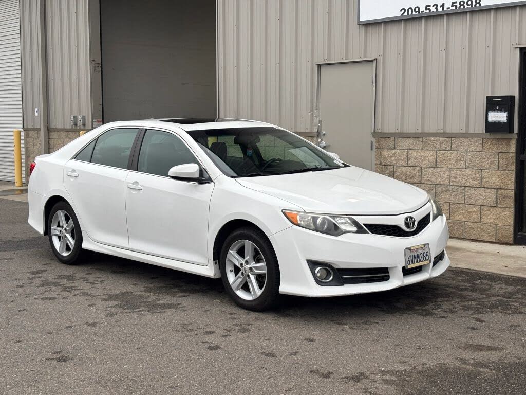 2012 Toyota Camry SE