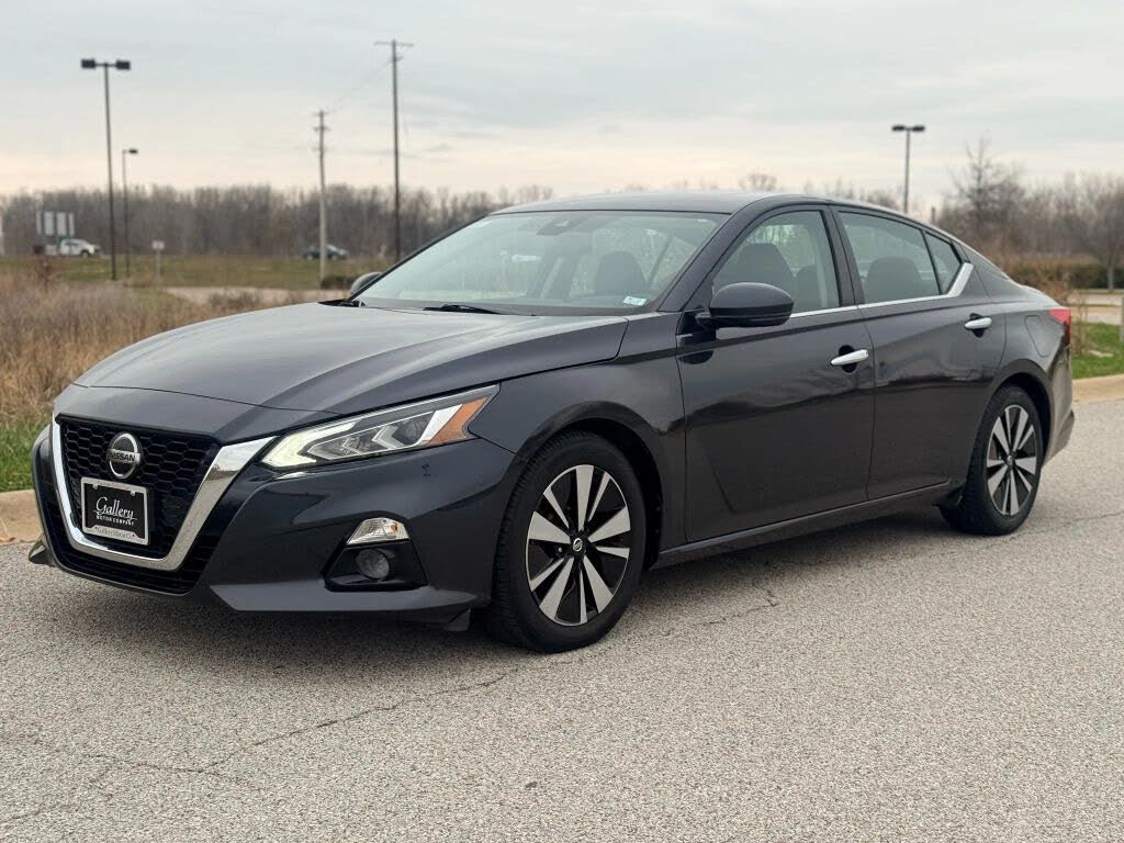 2019 Nissan Altima 2.5 SV FWD