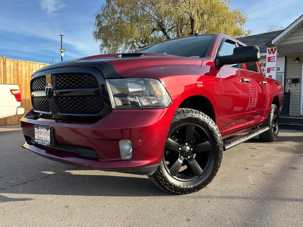2021 RAM 1500 Classic Express Crew Cab 4WD