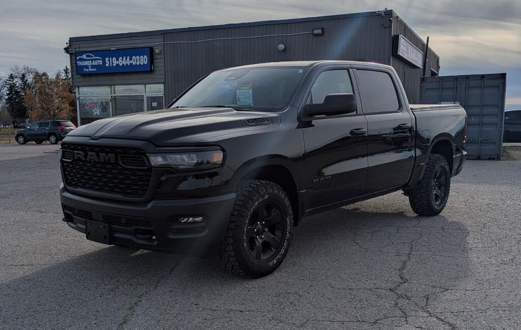 2025 RAM 1500 Warlock 4dr Crew Cab 4WD