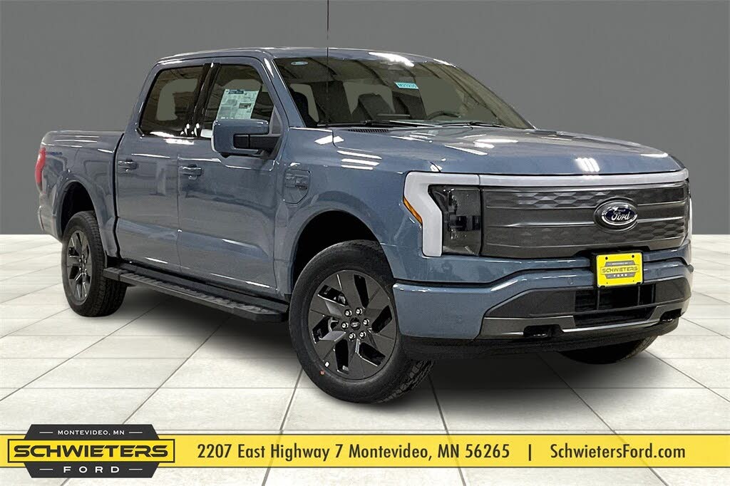 2023 Ford F-150 Lightning Lariat SuperCrew AWD