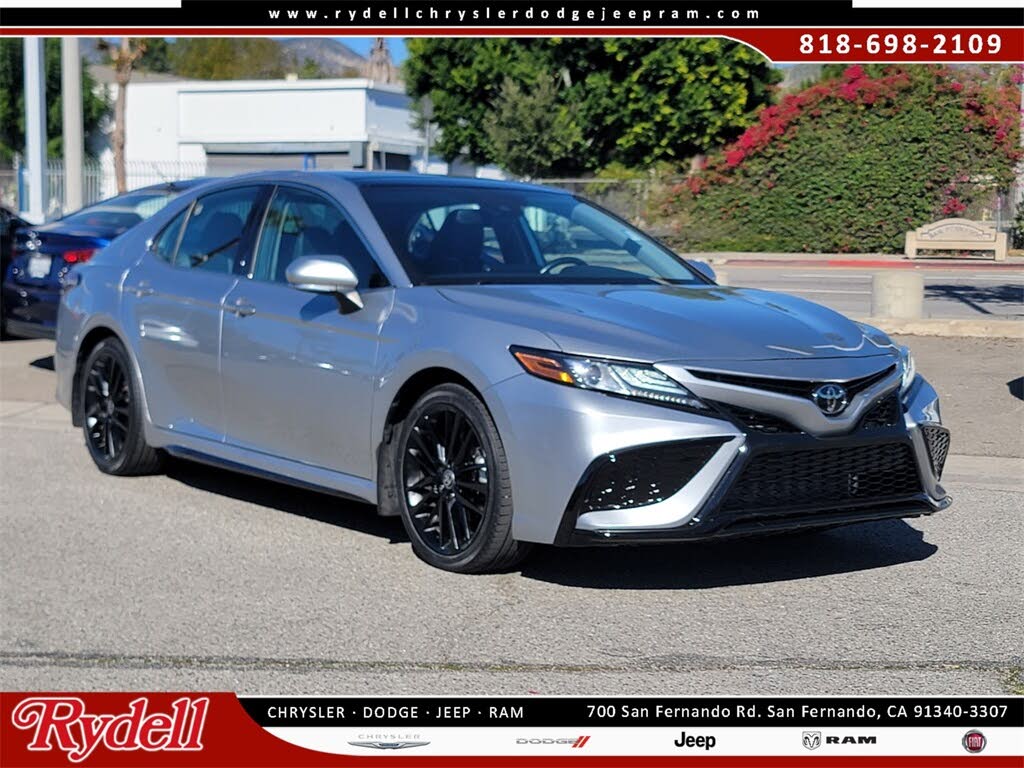 2023 Toyota Camry XSE FWD