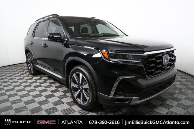 2025 Honda Pilot Touring FWD