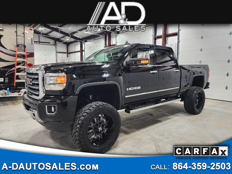 2017 GMC Sierra 2500HD SLT Crew Cab SB 4WD