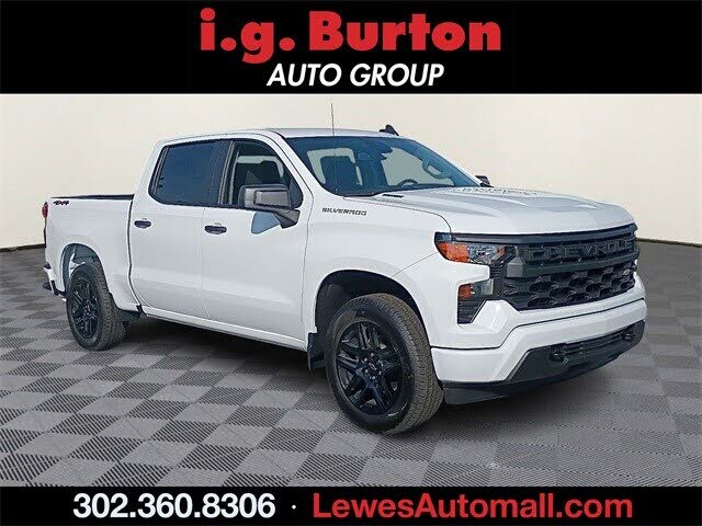 2026 Chevrolet Silverado 1500 Custom Crew Cab 4WD