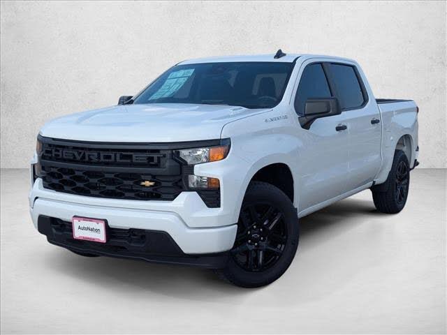 2026 Chevrolet Silverado 1500 Custom Crew Cab RWD