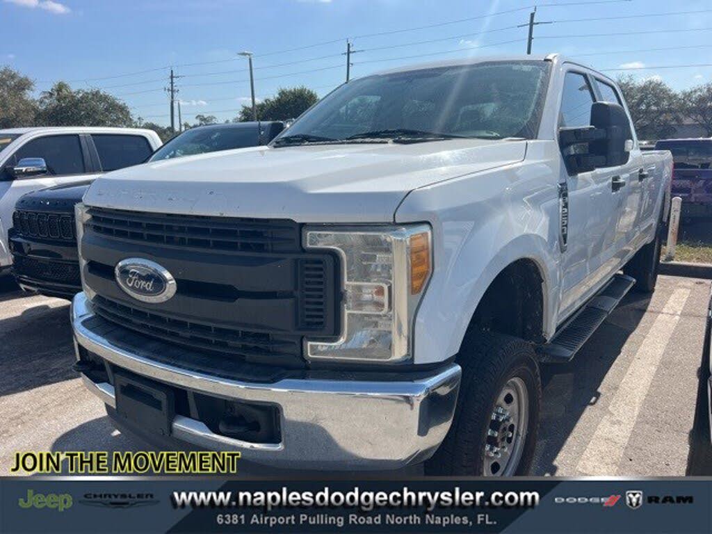 2017 Ford F-250 Super Duty XL Crew Cab 4WD