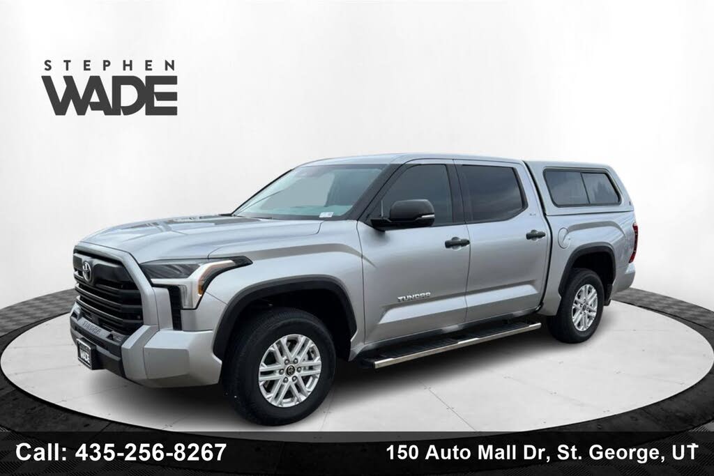 2022 Toyota Tundra SR5 CrewMax Cab 4WD