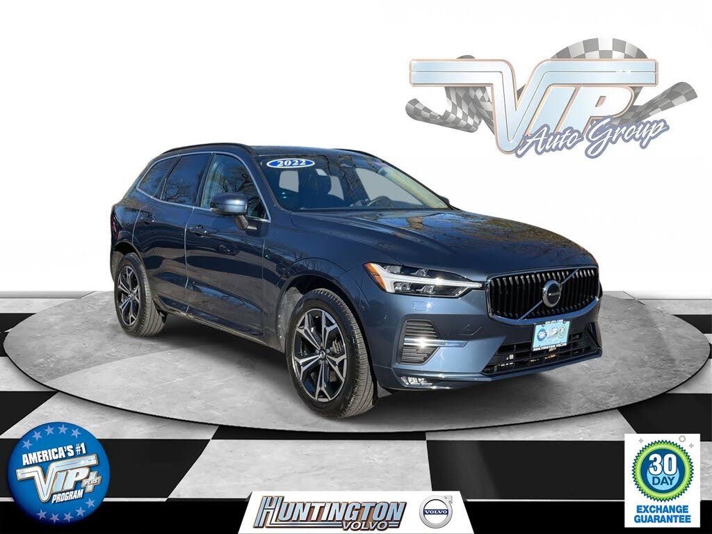 2022 Volvo XC60 B5 Momentum AWD