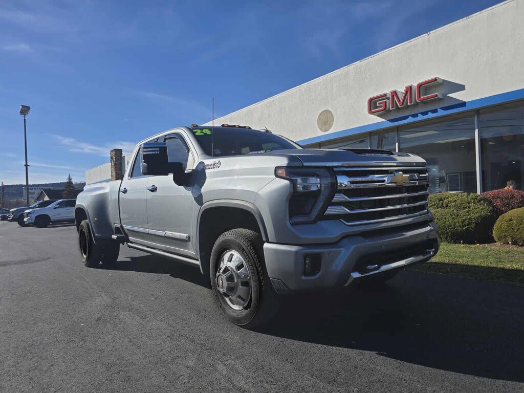 2024 Chevrolet Silverado 3500HD High Country Crew Cab 4WD