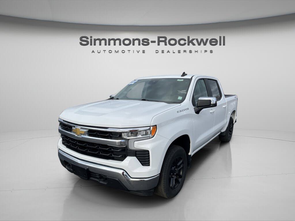 2022 Chevrolet Silverado 1500 LT Crew Cab 4WD